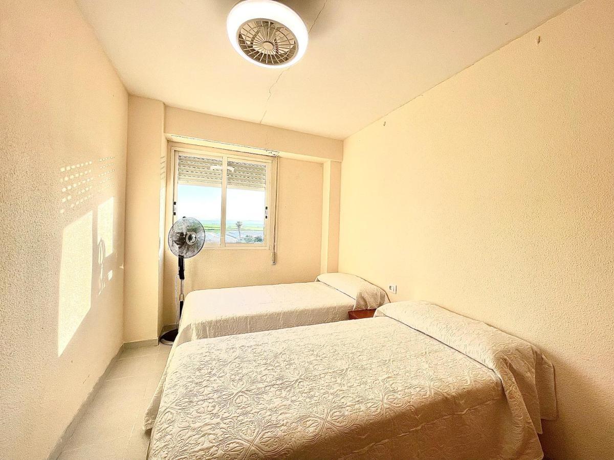 Apartamento Con Piscina 3 Habitaciones Sueca Bagian luar foto